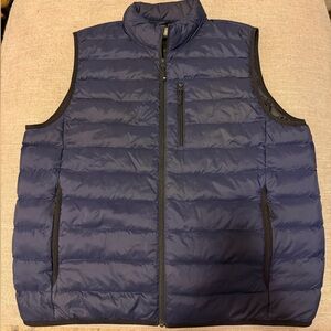 32 Degrees Men's Dark Blue Quilted Vest